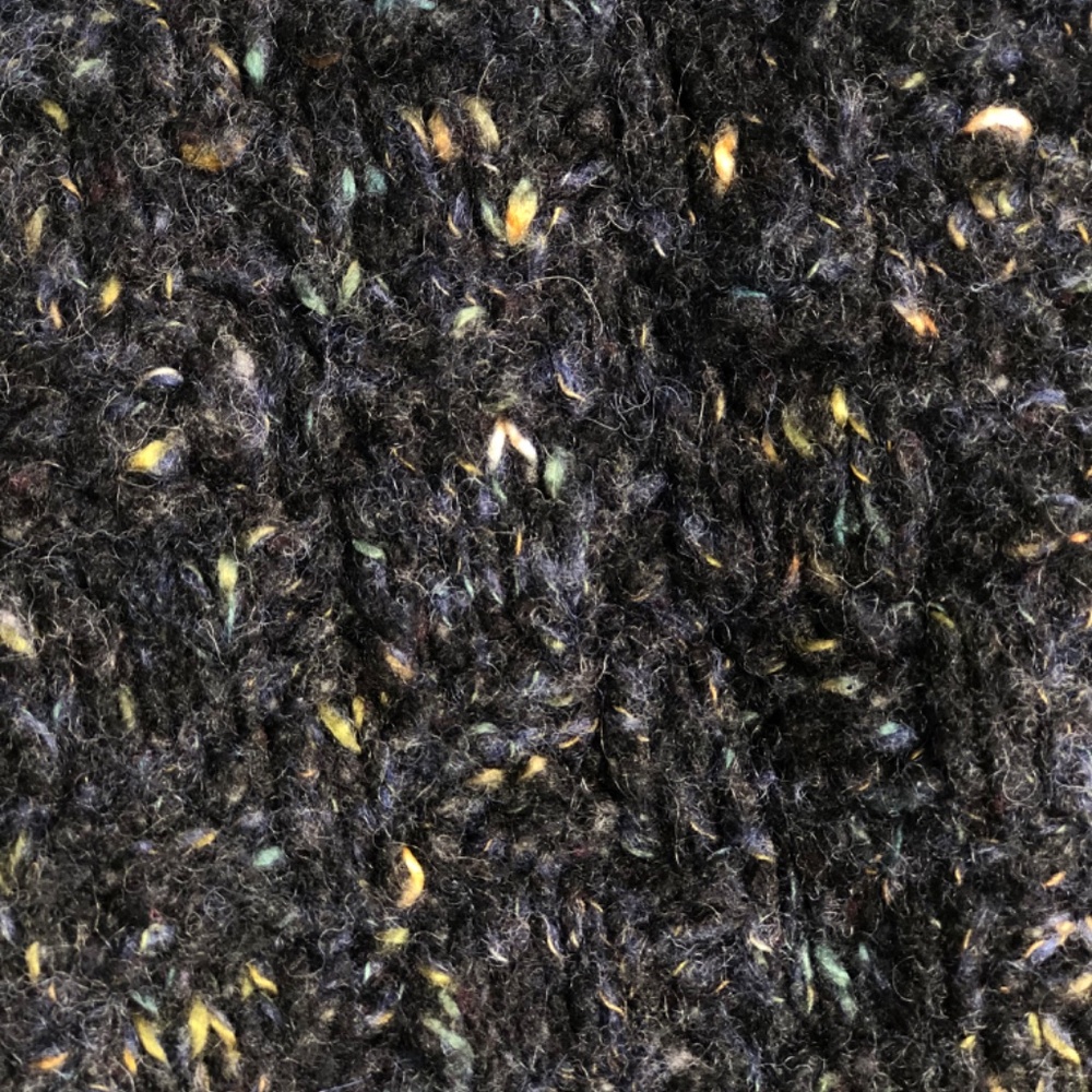Fair-trade/organic wool scarf - Picture 2 of 5